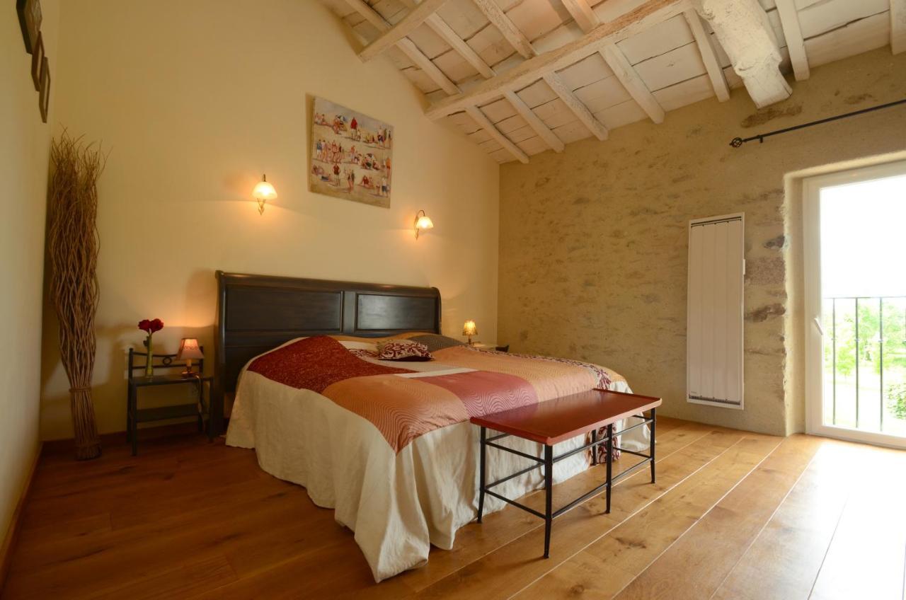 Chambres D'Hotes Au Gite De La Pommeraie Landeronde Eksteriør billede